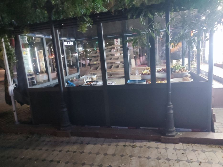 Akfa butka Surochni sotiladi xolati yap yangi 2.5 ga 3.5