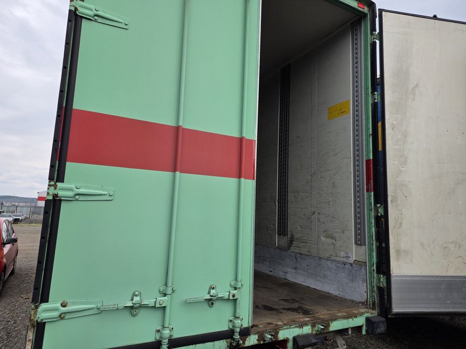 Vand container BDF, ideal pentru pavilion apicol