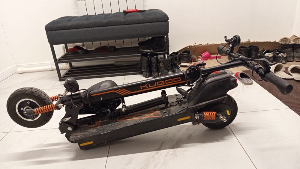 KUGOO m2+ за [135000₸] ДУМАЮ ВЫГОДНО?