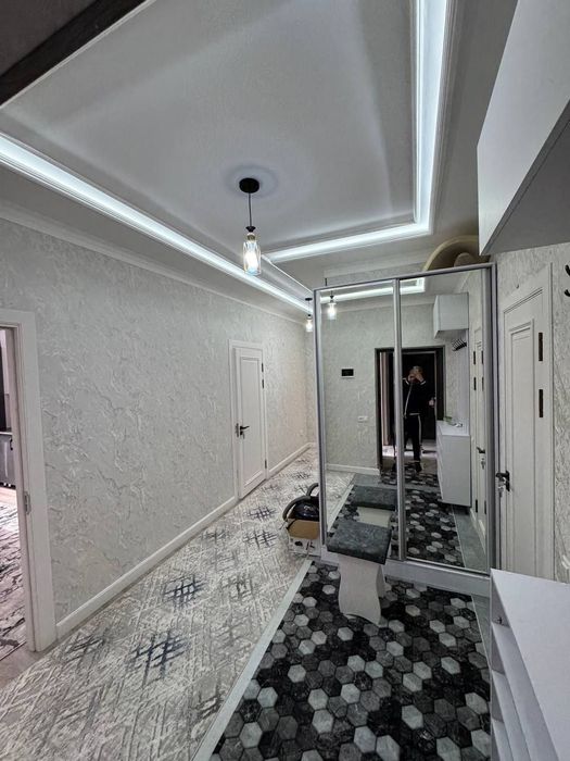 Сдаётся 2 ком кв по суточно Сергели-3а