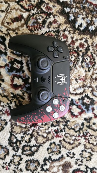 PlayStation 5 Digital 2ta controller + oyinlari bilan