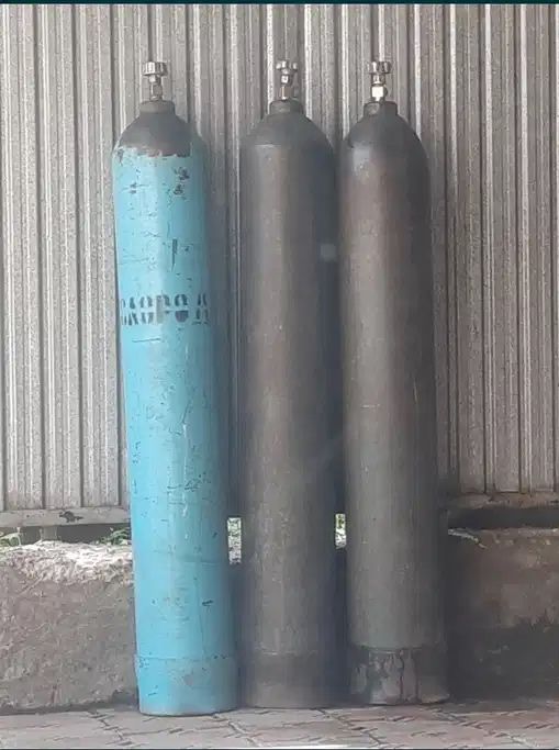 Продам кислородный балон