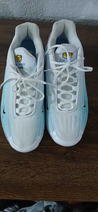 Tn air max plus 3 ,Culoare alb-albastru nr 44