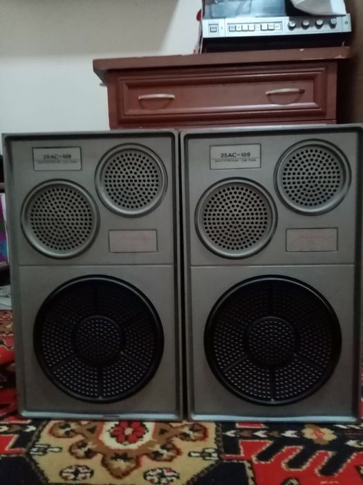 Две колонки 25АС-109,усилитель Вега 119