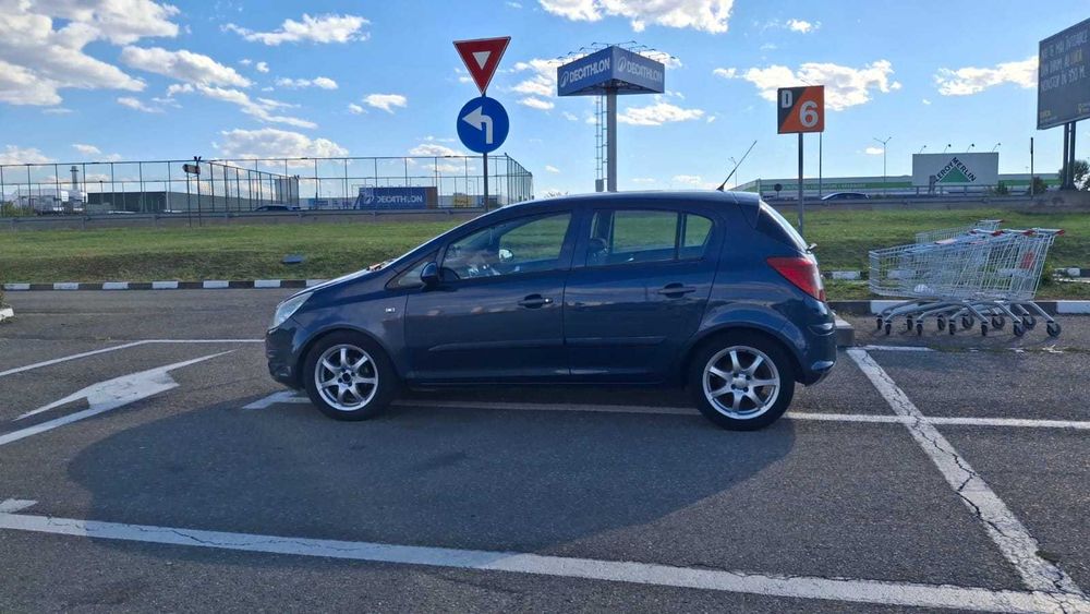 Vand masina opel corsa D/ an 2007