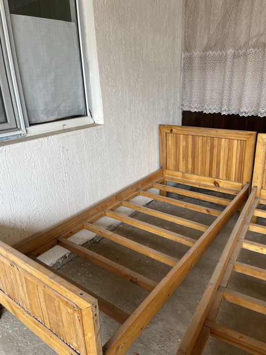 Продам деревянный кровать!