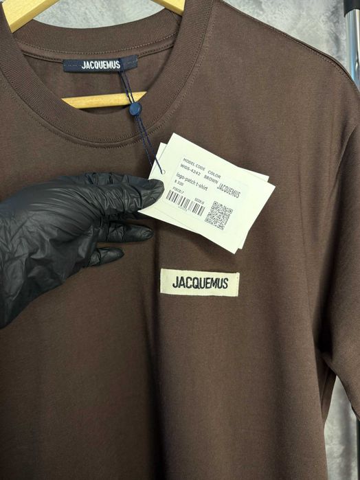 Tricou Jacquemus