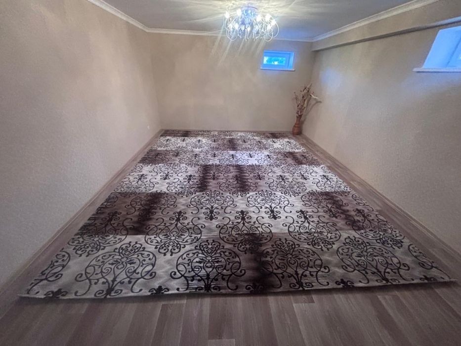 Продам новый ковер размером 4х5 м.