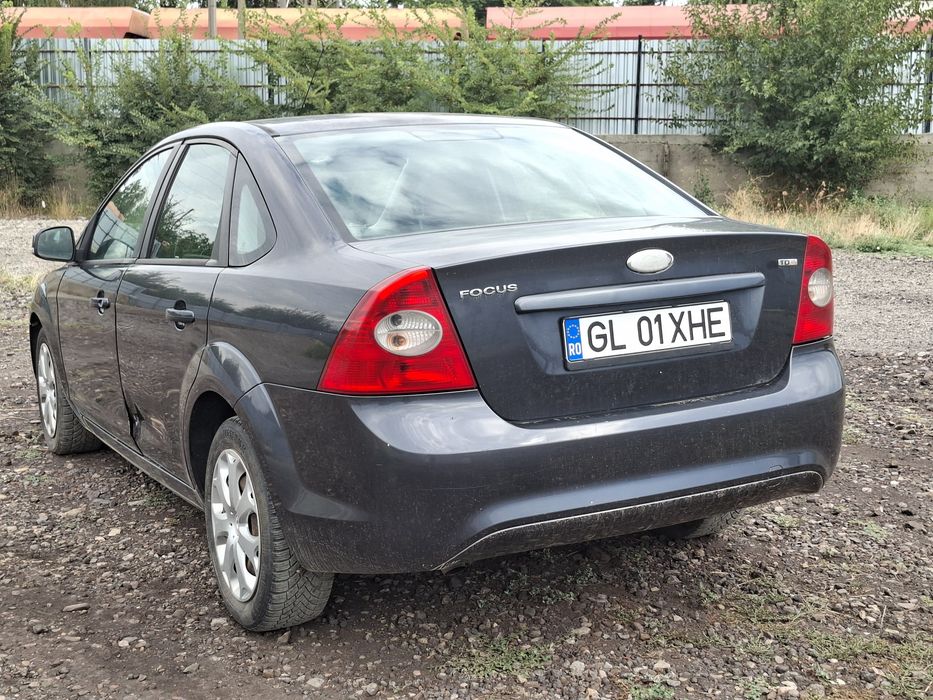 FORD Focus 2010 — imagine 5