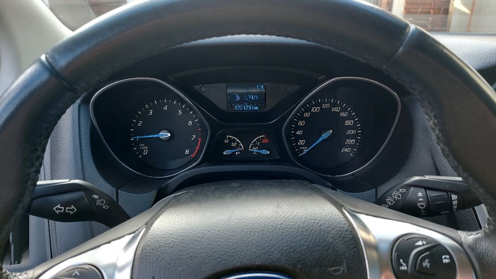 Ford Focus 1.0, 122.000 km, distribuție noua