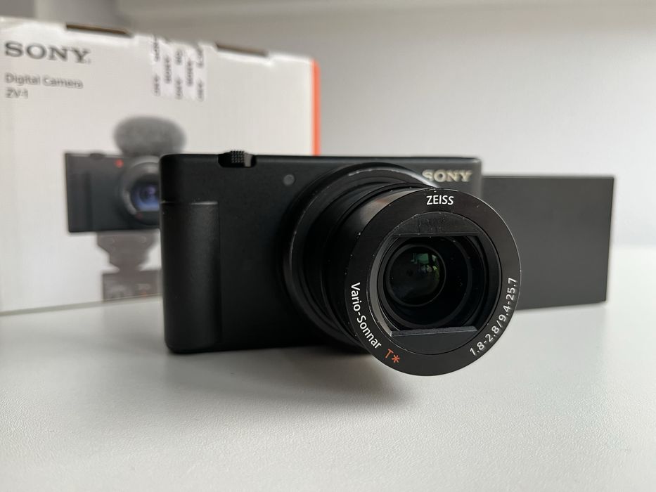 Sony ZV-1 + Rode Wireless Go + Accesorii