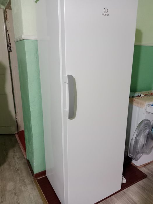 Продается морозильник