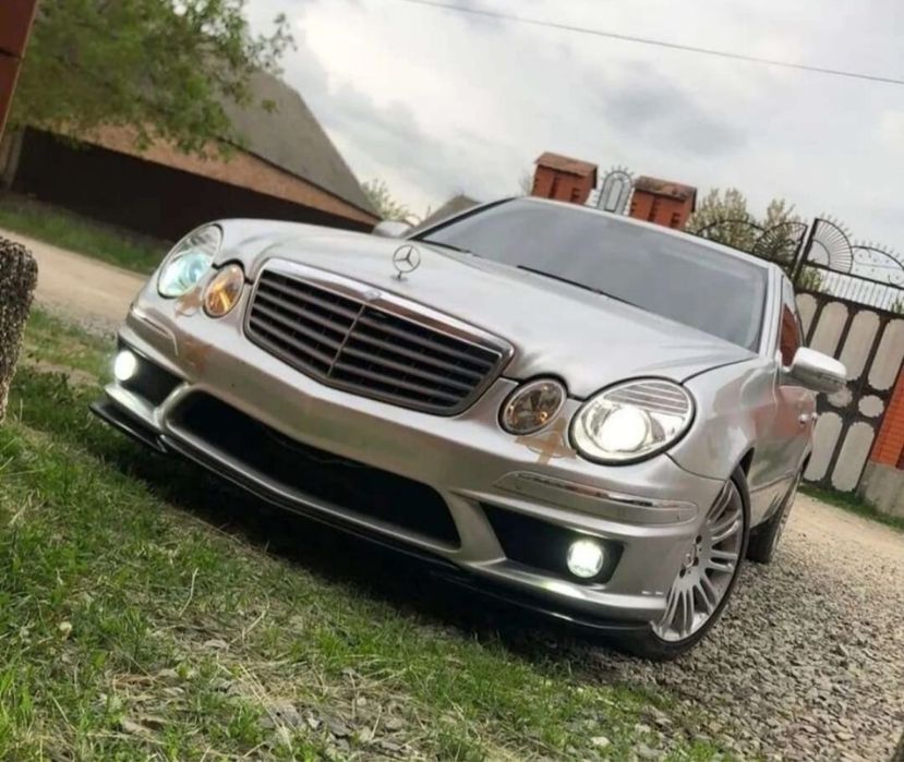 Бампер мерседес W211 пороги мерседес W211