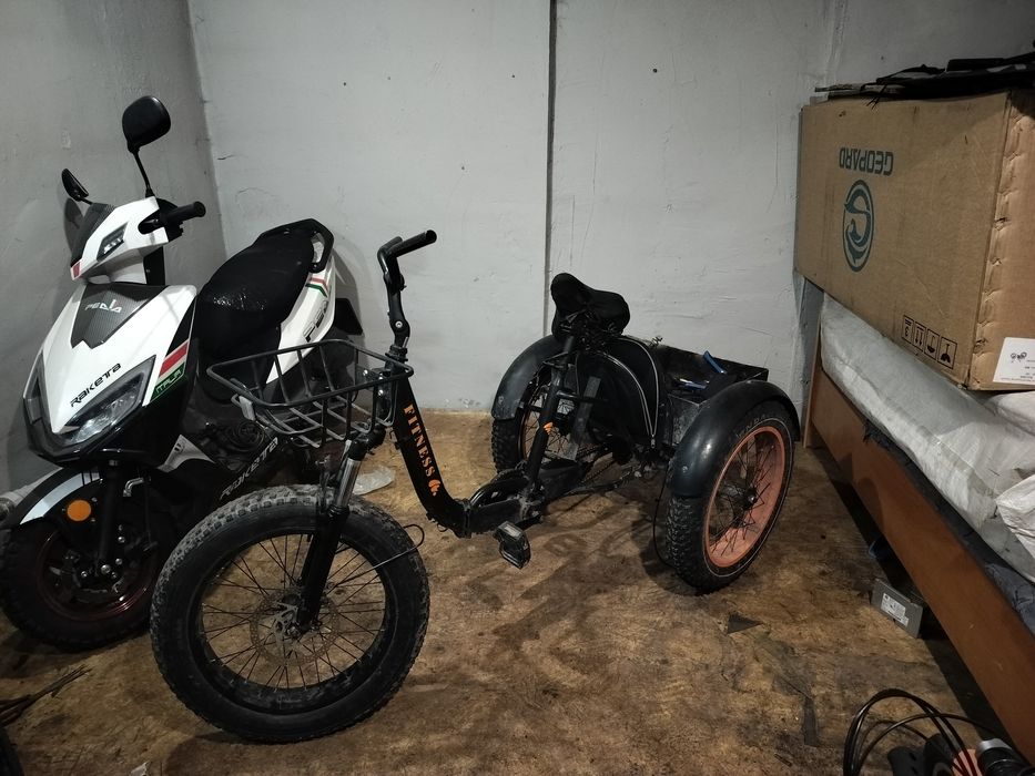 Продам трёхколёсный фетбайк.