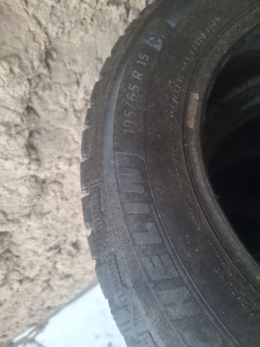 Зимний балон Мишлен р15