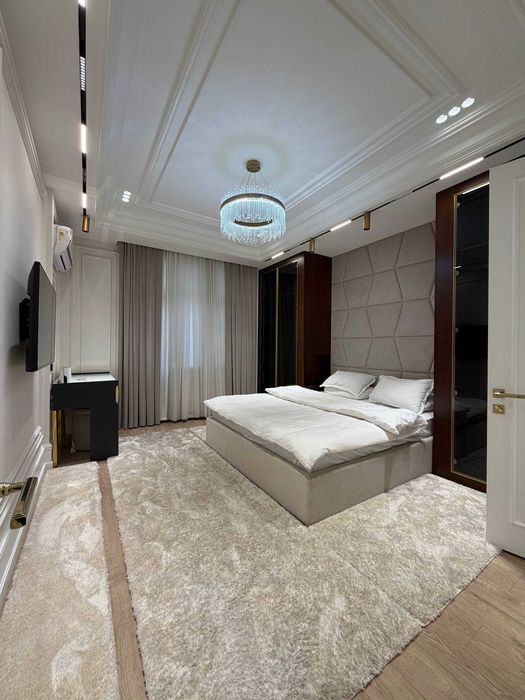 ПРОДАЕТСЯ 4/3/8 НОВОСТРОЙКА Golden house 140м2