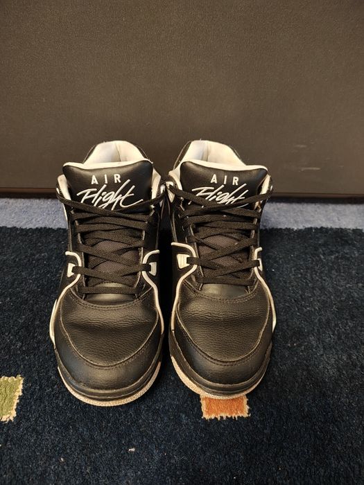 Vând Nike Air Flight 89
Sneakers Air Fht 89
Sneakers Air Flight 89
Sne