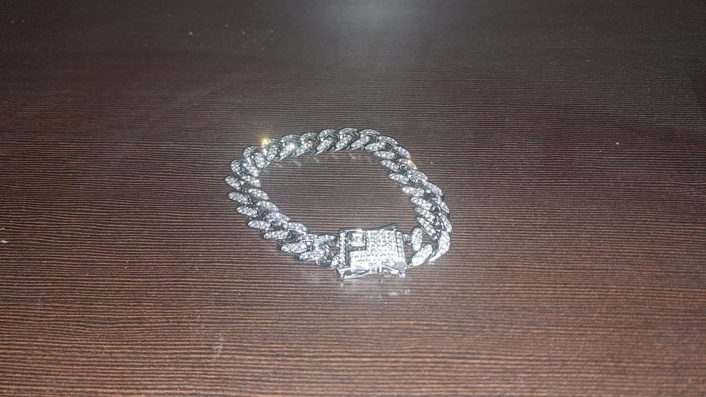 Bratara cuban ice concept