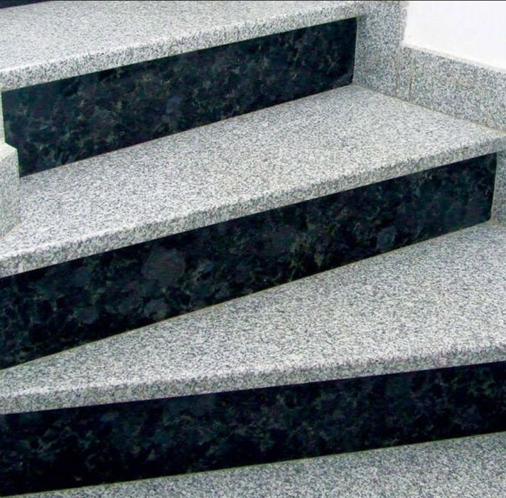 Гранит травертин мрамор ступени подступени тумба