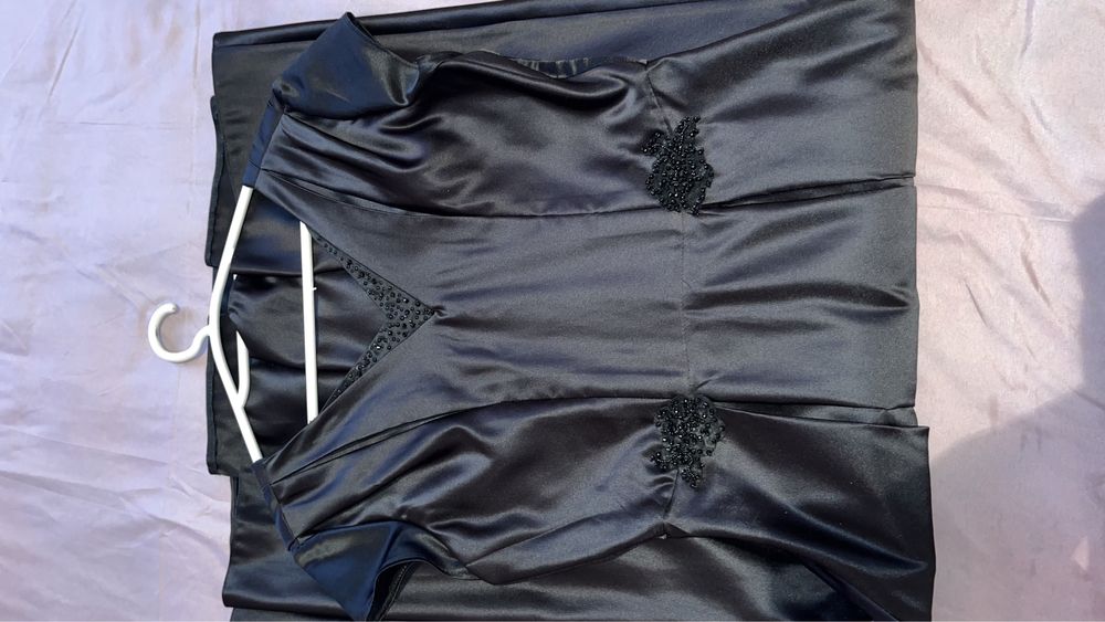 Черный вечерние платья