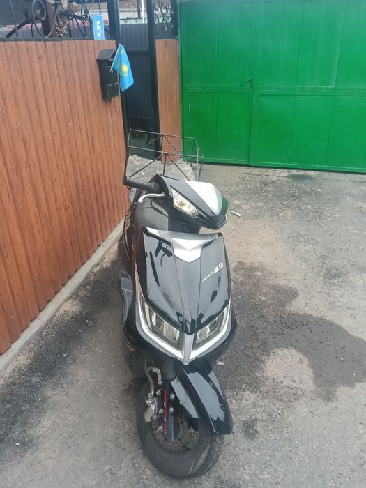 Продам мопед м8 125 куб учёт есть