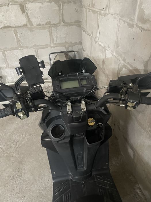 Скутер tank discovery 150 t