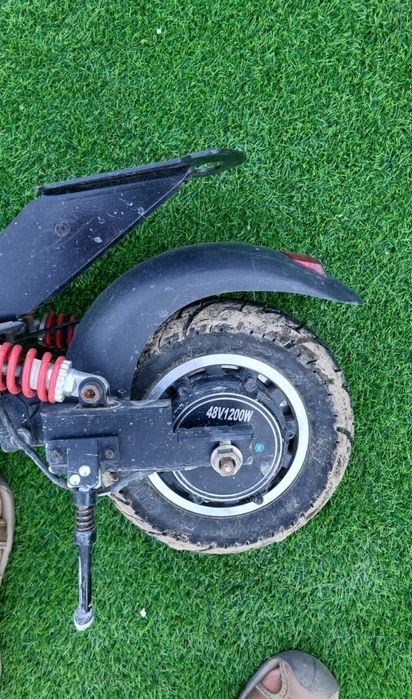 Электрический самокат продаю