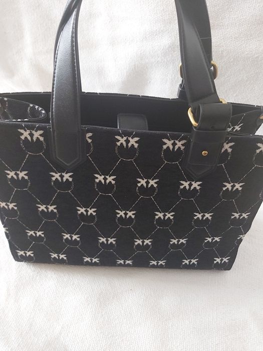 Дамска чанта Pinko