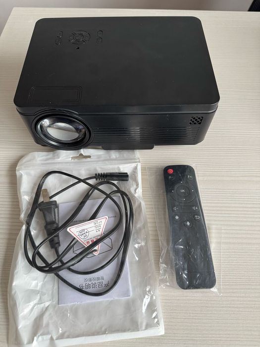 Проектор новый Китай