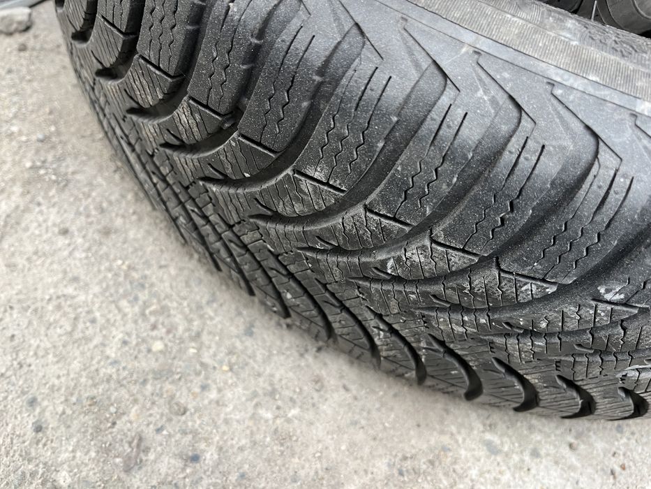 Гуми 205 60 16 Mishelin