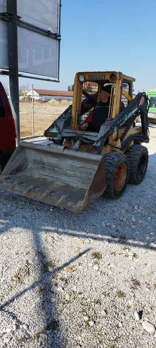 Транспортни услуги с  Самосвал,,Багер,Челен Товарач и Мотокар