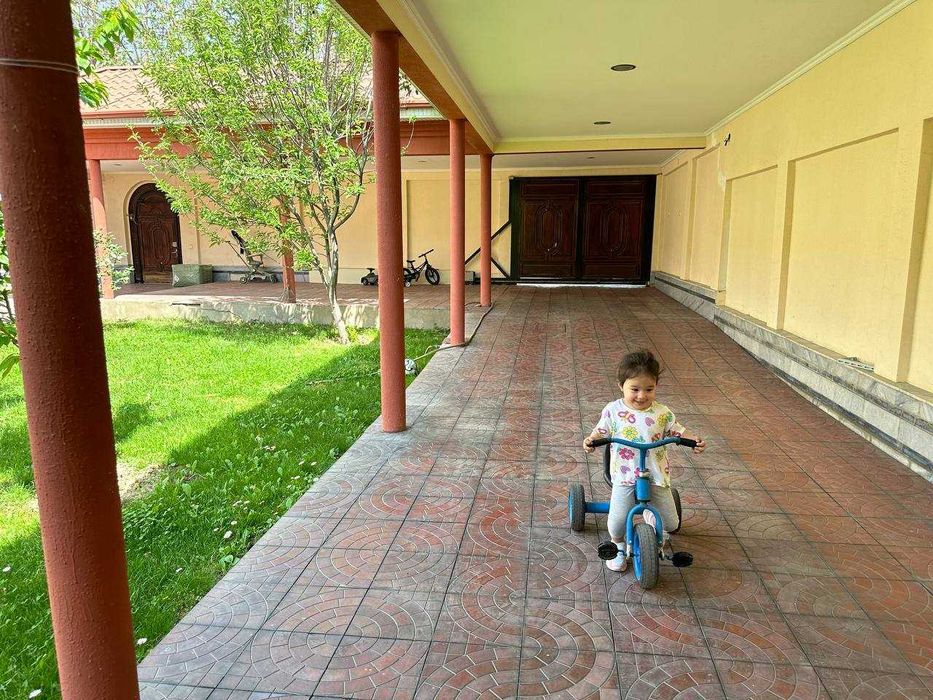 МирзоУлугбек Ойимариқда  6.8 сотиқли  икки этажли  Участка сотила