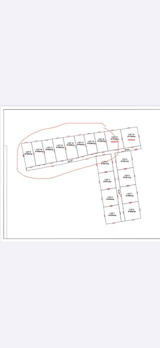 Se vinde parcele intravilant de 750m si 600m
