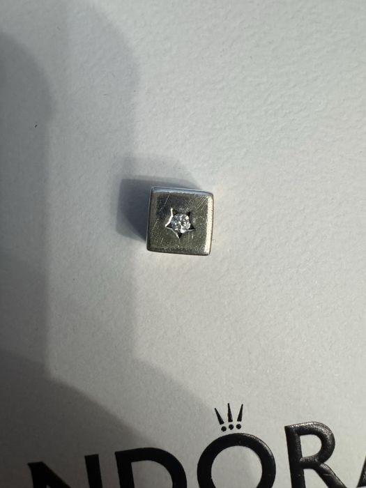 Шарм PANDORA «Кубик удачи»