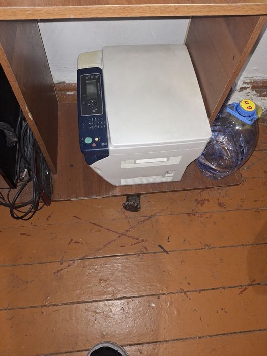 Xerox WorkCentre 3045 (принтер сканер/копир/факс)