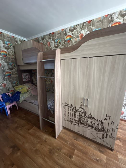 Продам 2 ярусную кровать