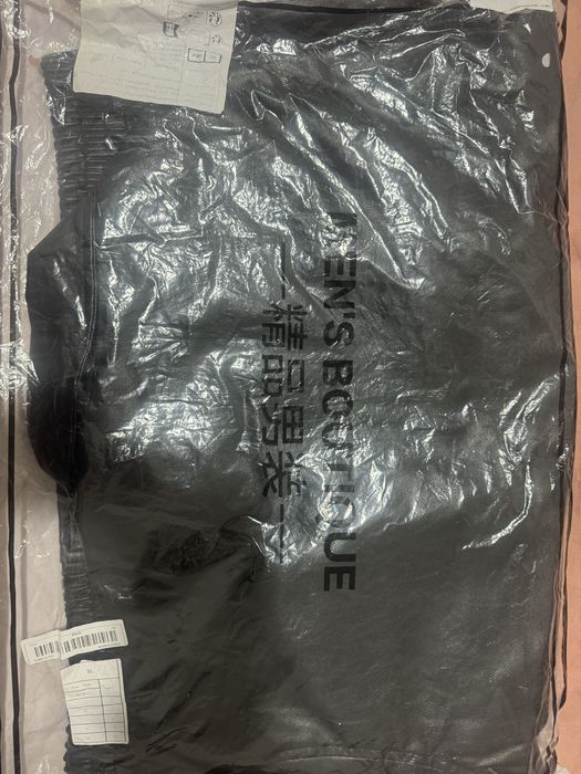 Koja kastyum XL razmerda yangi kiyilmagan