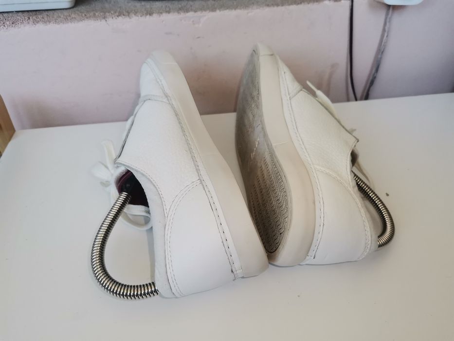 Бели обувки Clarks 42 н. Естествена кожа