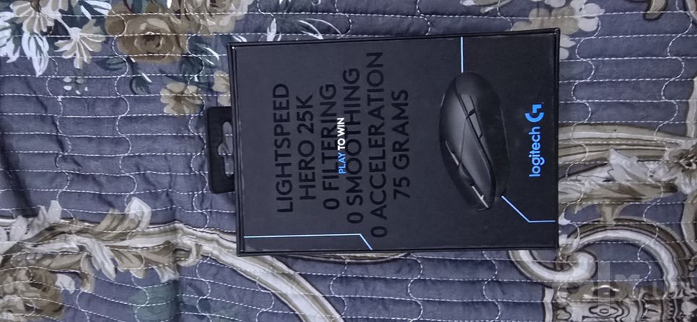 Logitech g303 shroud edition
