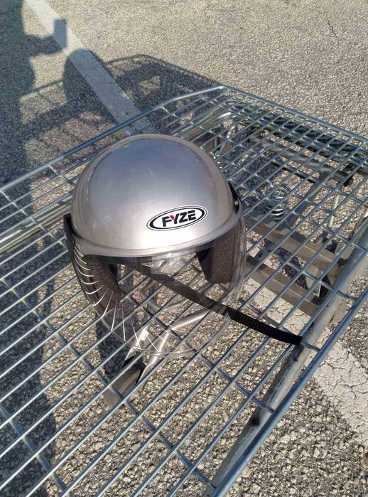 Шлем, каска за мотор скутер мотопед с визьор FYZE сива, черна,