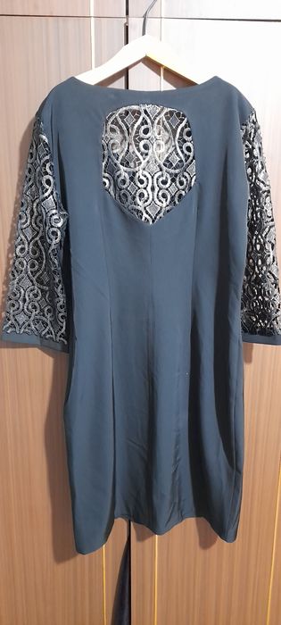 Женское    платье