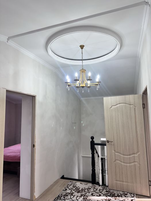 Продам 2 уровневый дом