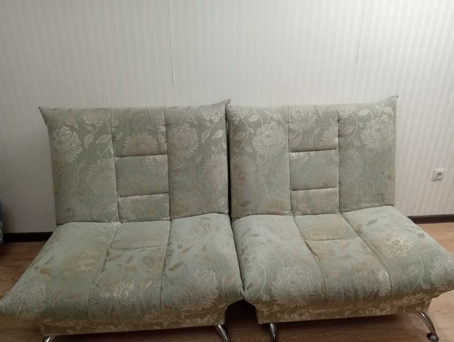 Два кресла хорошее состояние