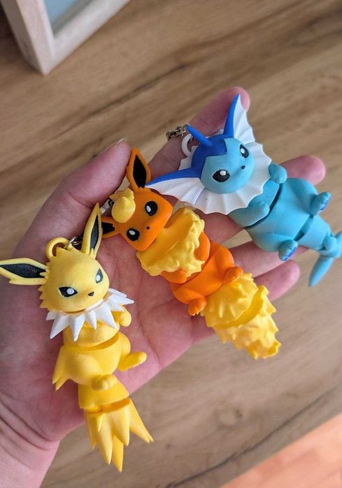 Breloc pokemon eevolutions jucarie