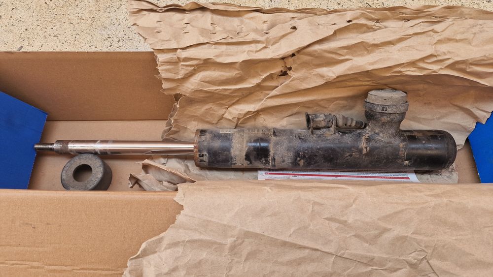 Преден Електрически Амартсьор Audi Q5 2010