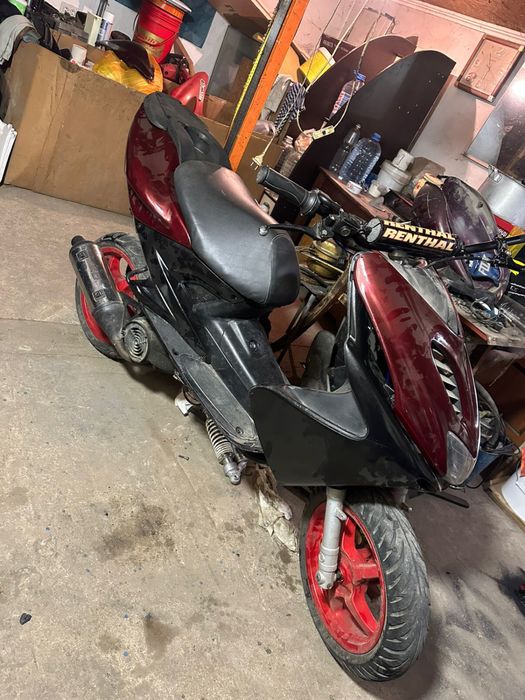 Мопед yamaha aerox 100