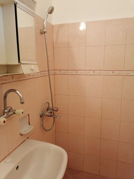 Продава се Многостаен апартамент в Свищов - 103 кв.м за 396 €/кв.м - Снимка #3
