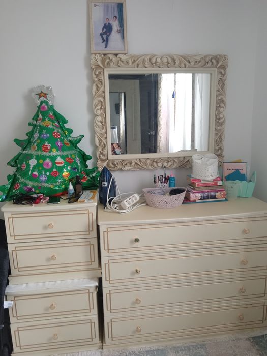 Продам спальный гарнитур