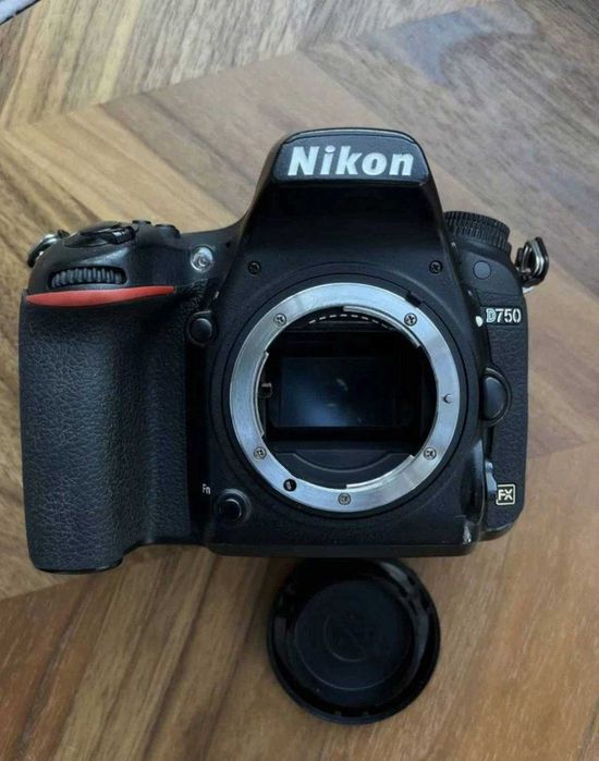 Nikon D750 12тыс пробег