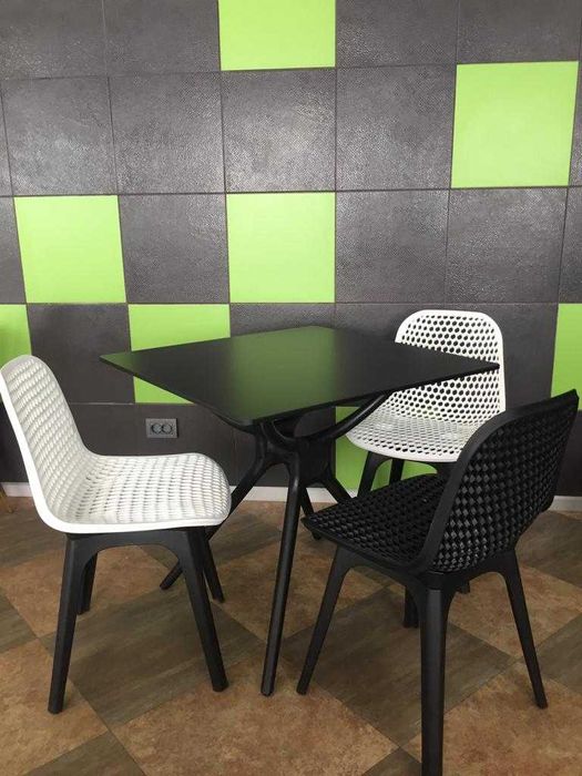 Стол пластиковый HPL